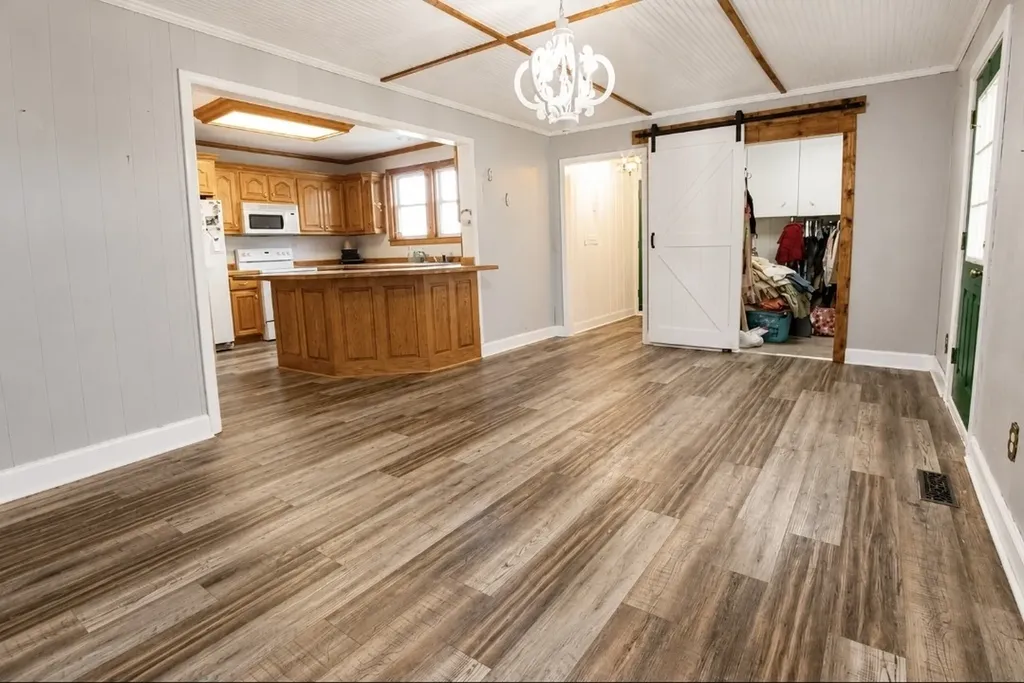 4232 Old Nashville Highway Mcminnville TN 37110