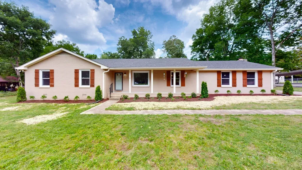 121 Spring Circle Smyrna TN 37167