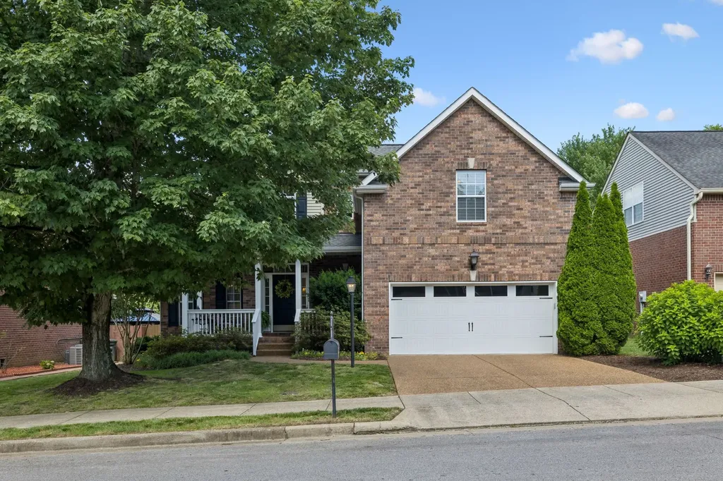 2017 Sherbrooke Lane Nashville TN 37211