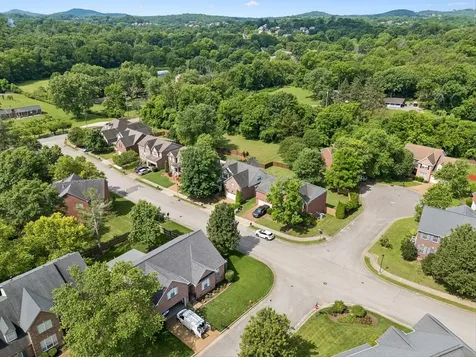 2017 Sherbrooke Lane Nashville TN 37211