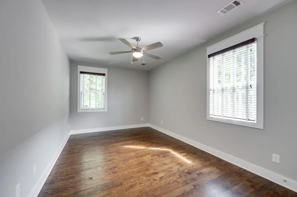 700 Eastland Court Nashville TN 37206