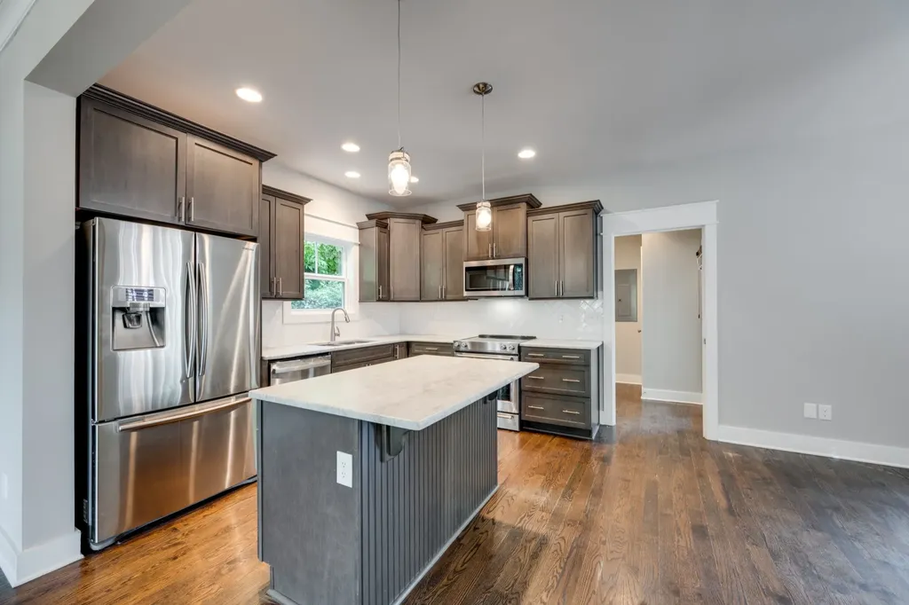 700 Eastland Court Nashville TN 37206