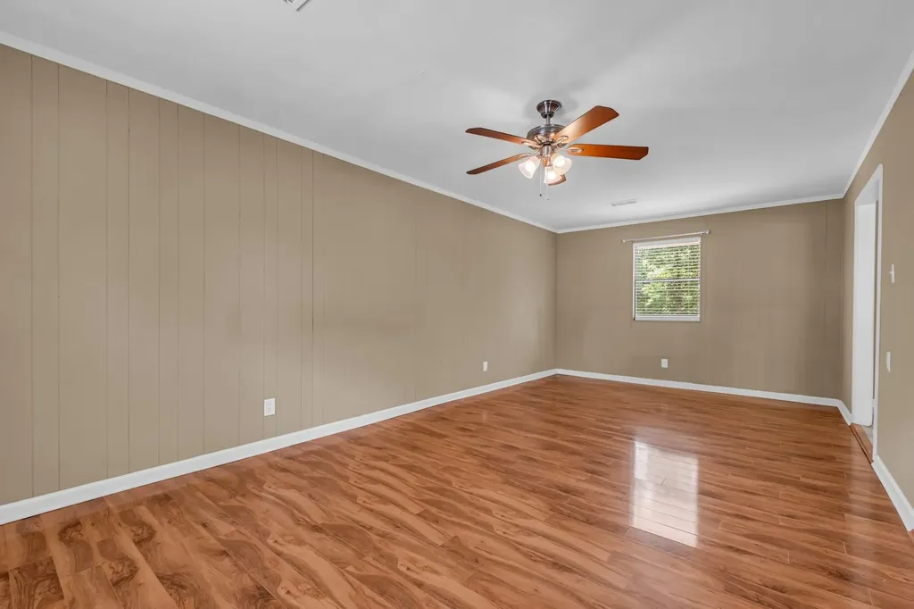 4320 Central Valley Drive Hermitage TN 37076