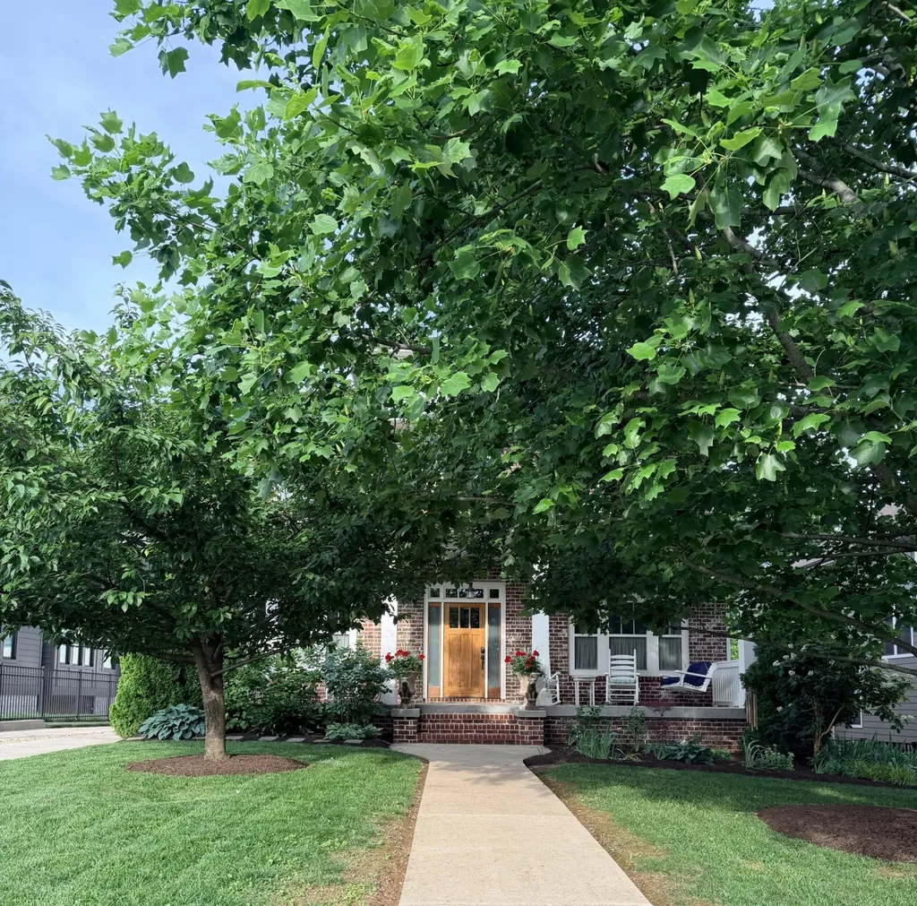 134 51st Ave, N Nashville TN 37209