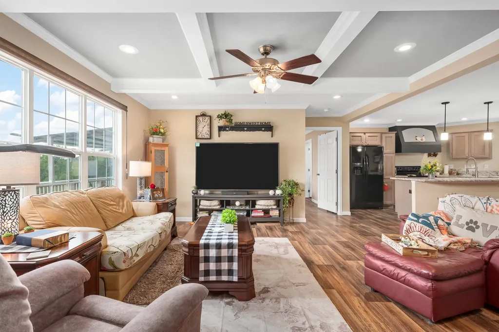 2114 Peach Orchard Road Culleoka TN 38451