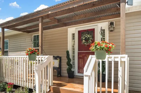 2114 Peach Orchard Road Culleoka TN 38451