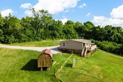 2114 Peach Orchard Road Culleoka TN 38451