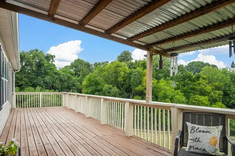 2114 Peach Orchard Road Culleoka TN 38451