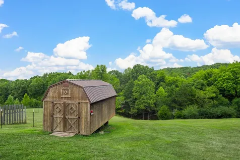2114 Peach Orchard Road Culleoka TN 38451