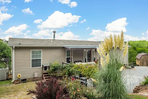 2114 Peach Orchard Road Culleoka TN 38451