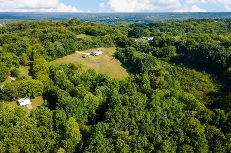 2114 Peach Orchard Road Culleoka TN 38451