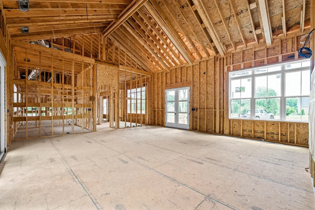 2265 Lock B Road, N Clarksville TN 37043