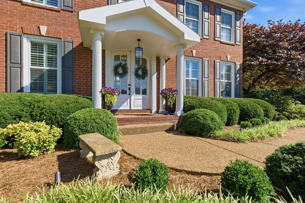 2240 Oakleaf Drive Franklin TN 37064
