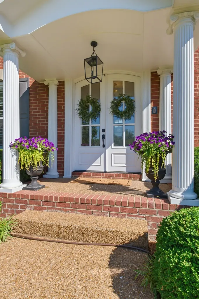 2240 Oakleaf Drive Franklin TN 37064