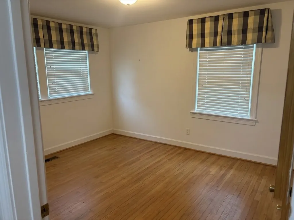 807 Wildwood Avenue Lebanon TN 37087