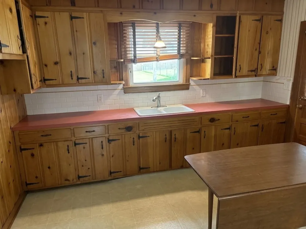 807 Wildwood Avenue Lebanon TN 37087