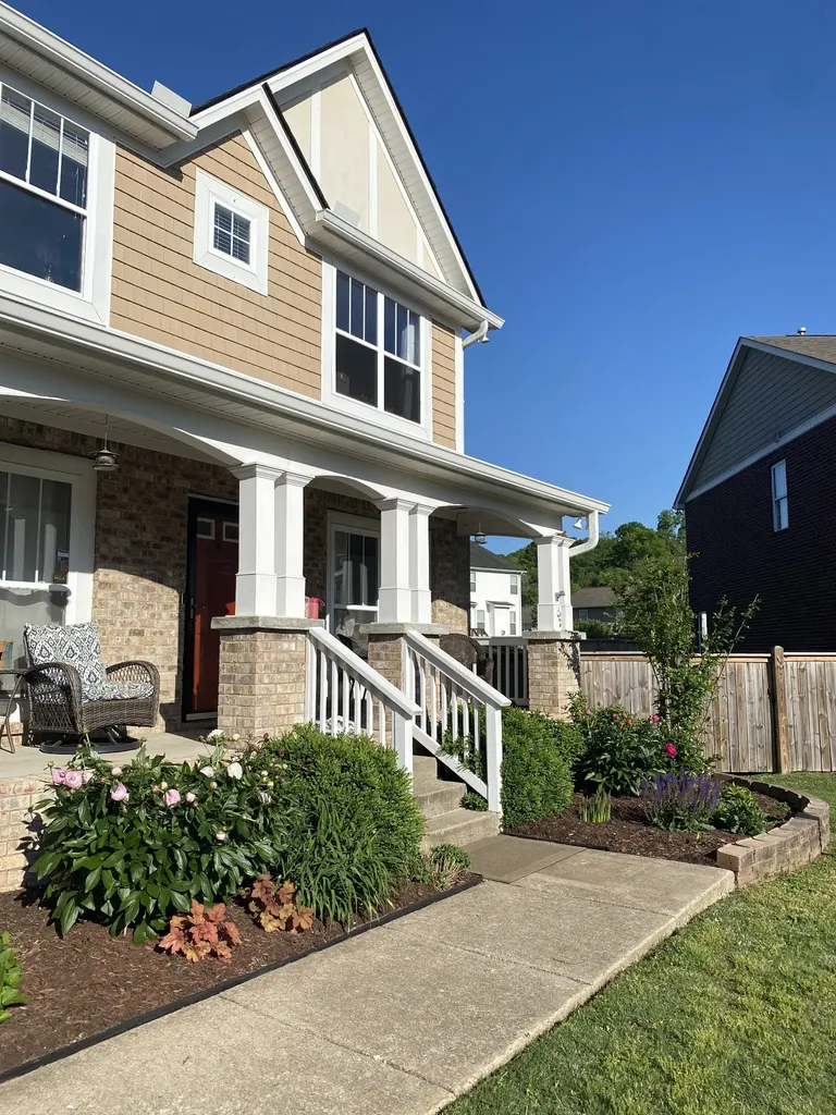 712 Riverbranch Court Nashville TN 37221