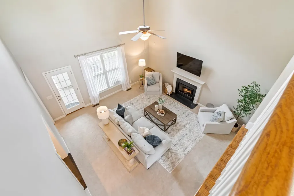 1018 Brixworth Drive Thompsons Station TN 37179