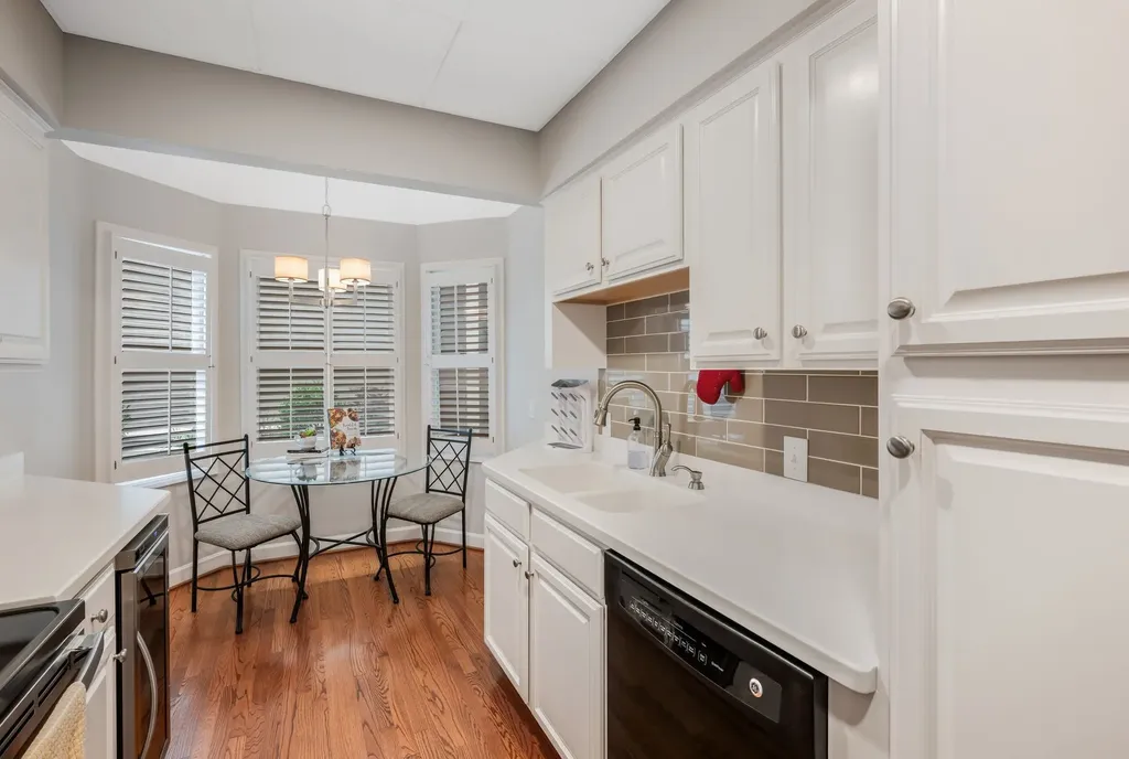 3818 West End Avenue Nashville TN 37205