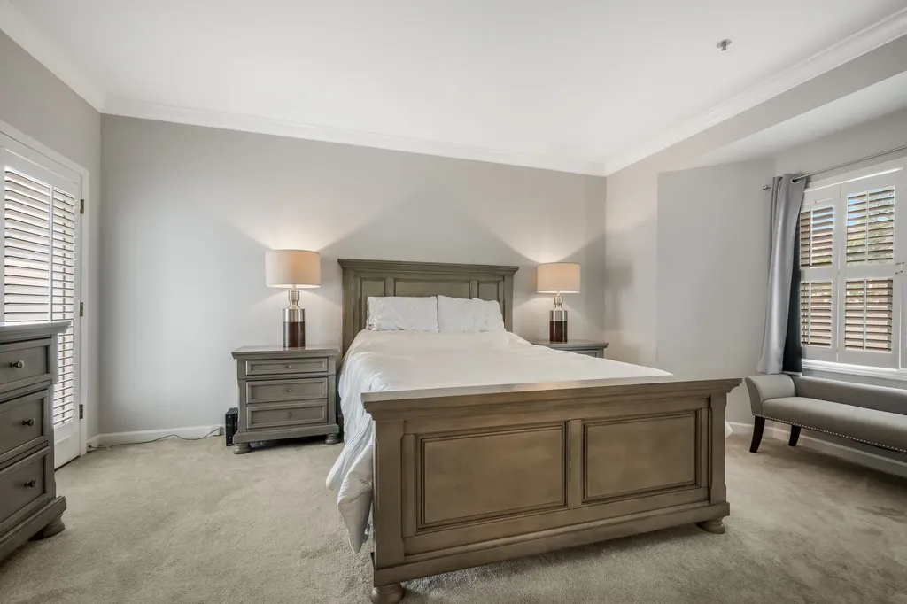 3818 West End Avenue Nashville TN 37205
