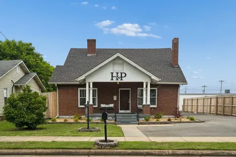 207 University Avenue Lebanon TN 37087