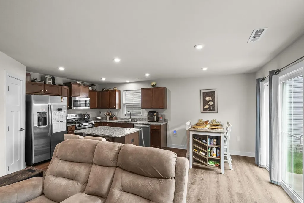 396 Streamview Drive White House TN 37188