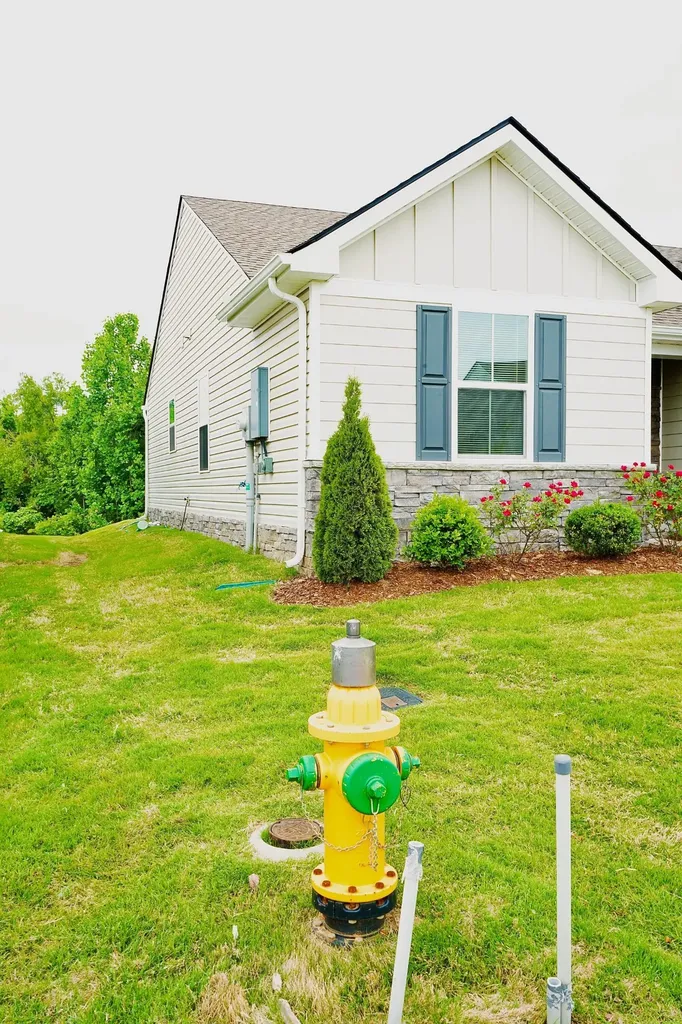 396 Streamview Drive White House TN 37188