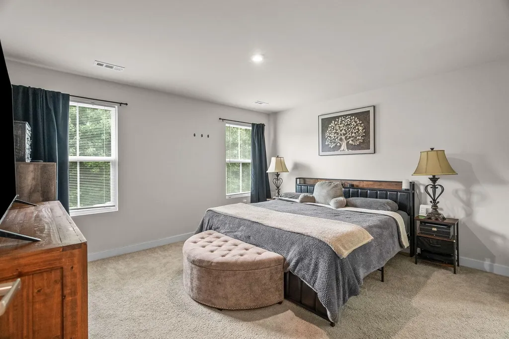 396 Streamview Drive White House TN 37188