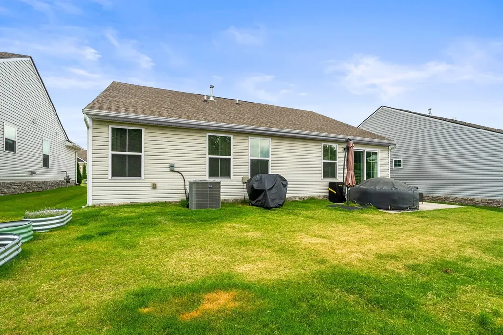 396 Streamview Drive White House TN 37188