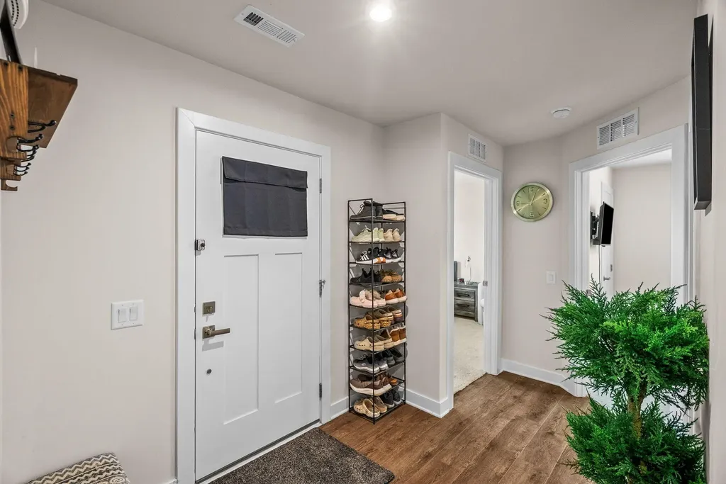 396 Streamview Drive White House TN 37188