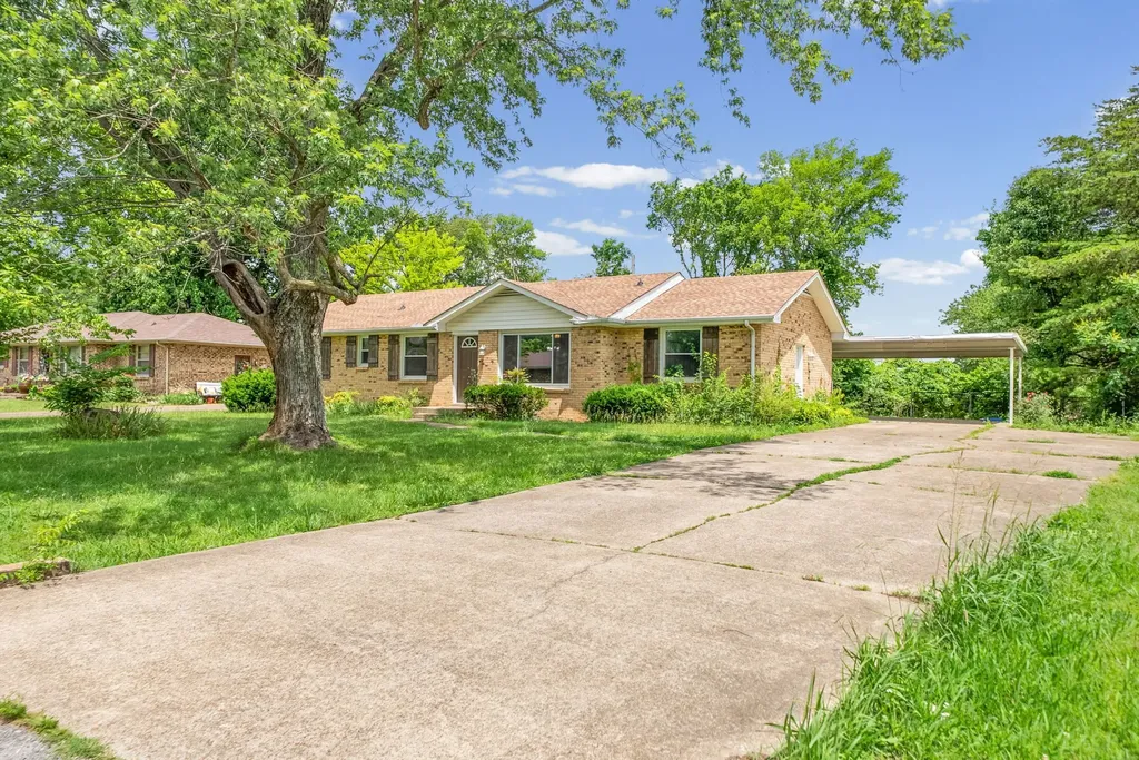 101 Susan Street Clarksville TN 37042