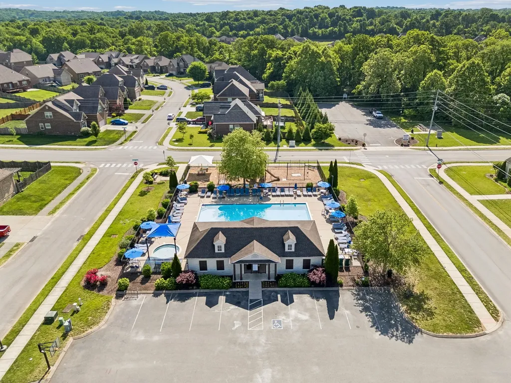 6001 Spade Drive Spring Hill TN 37174