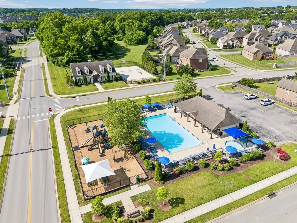 6001 Spade Drive Spring Hill TN 37174