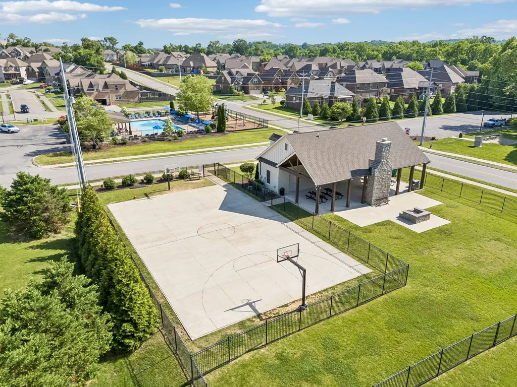 6001 Spade Drive Spring Hill TN 37174