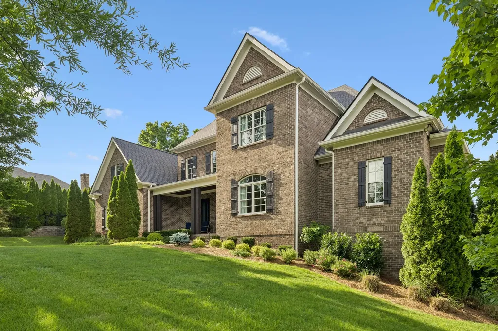 8231 Glover Drive Brentwood TN 37027