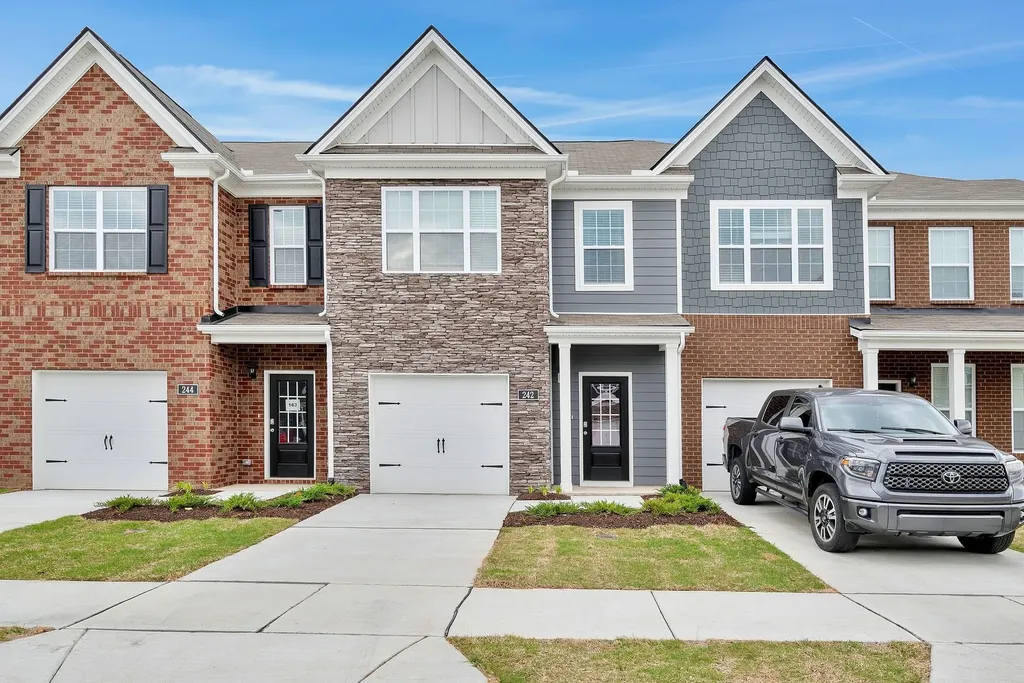 242 Hazel Lane Lebanon TN 37087