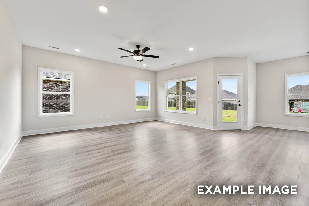 11 Aurora Circle Fayetteville TN 37334