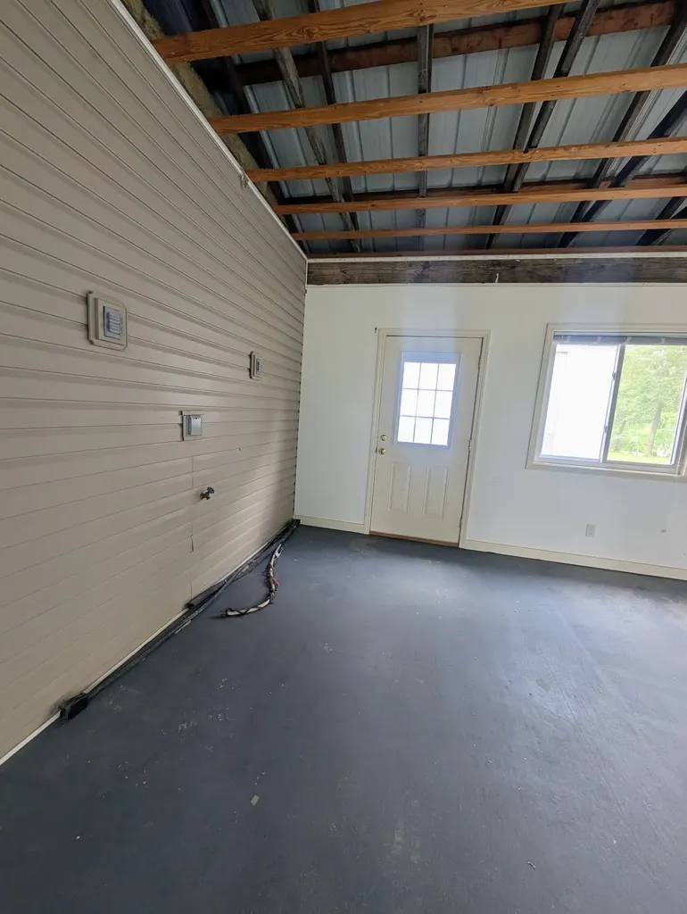 1168 W Green Hill Road Mc Minnville TN 37110