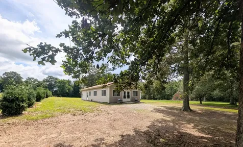 1168 W Green Hill Road Mc Minnville TN 37110