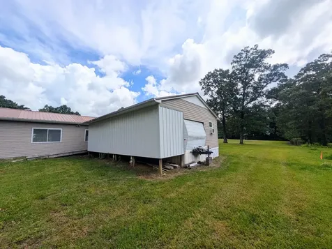 1168 W Green Hill Road Mc Minnville TN 37110