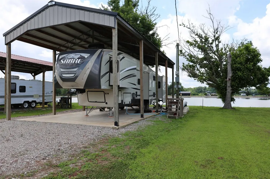 420 Retriever Lp Loop Crump TN 38327