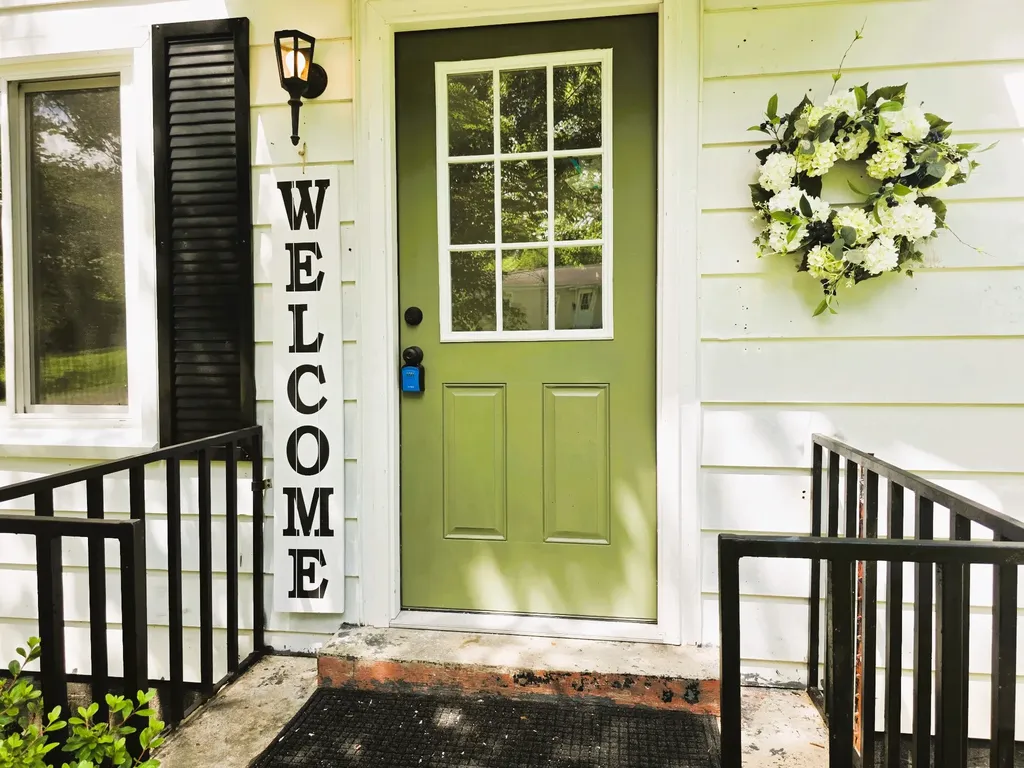 121 Turnpike Avenue Camden TN 38320