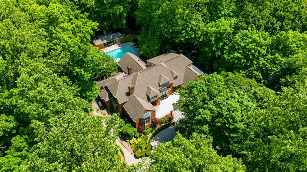 100 Qualls Court Springfield TN 37172