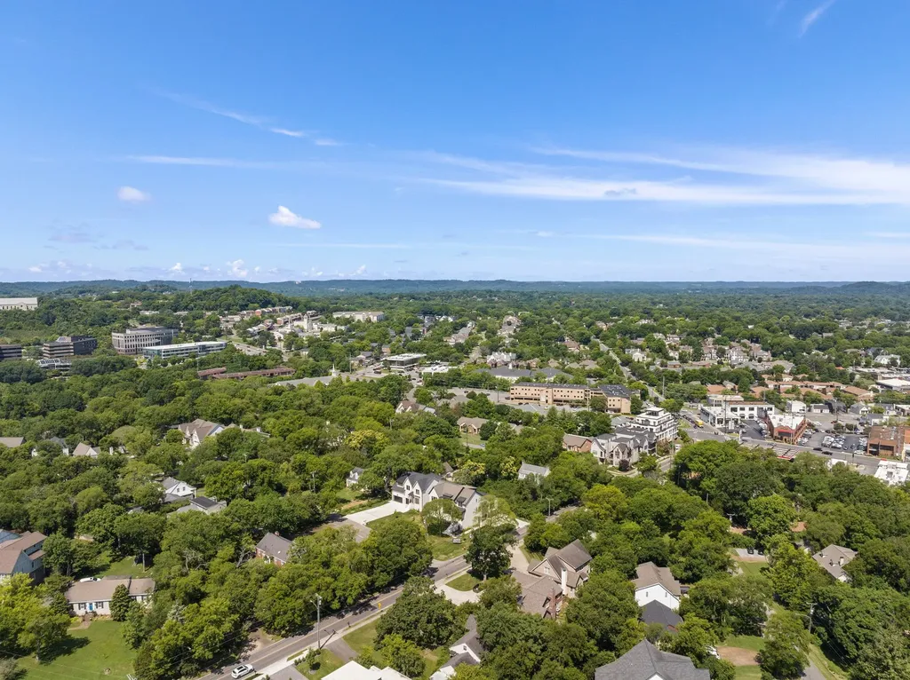 2031 Overhill Drive Nashville TN 37215