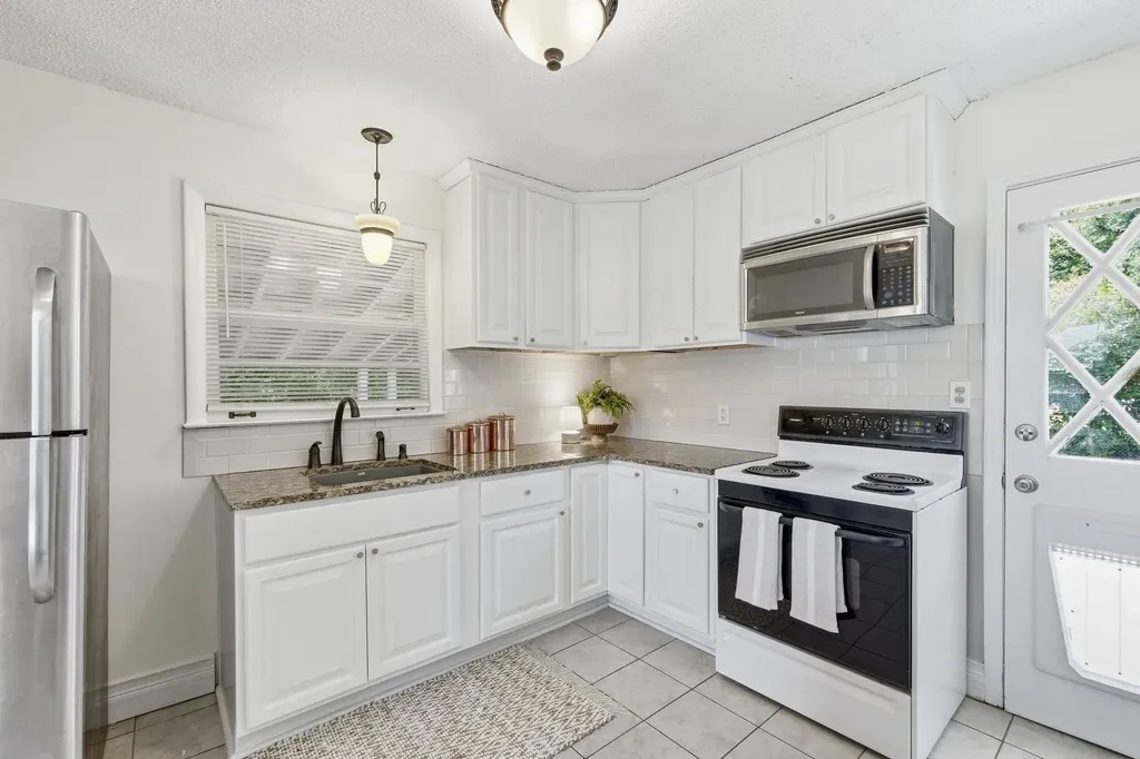 108 Stirton Road Nashville TN 37210