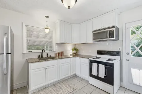 108 Stirton Road Nashville TN 37210