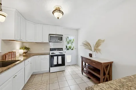 108 Stirton Road Nashville TN 37210