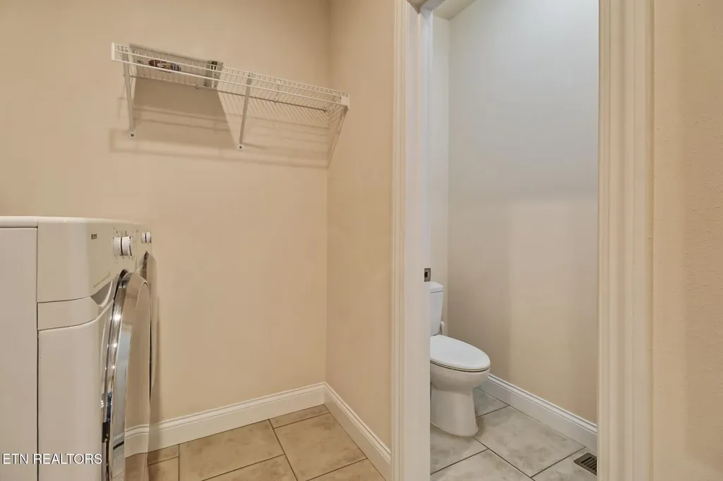 57 Inwood Terrace Crossville TN 38558