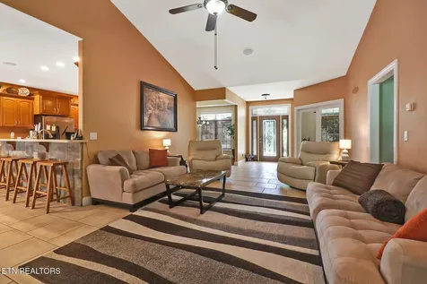 57 Inwood Terrace Crossville TN 38558