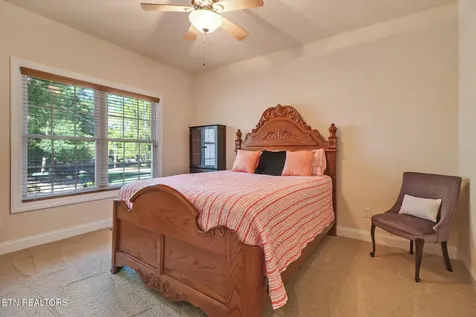 57 Inwood Terrace Crossville TN 38558